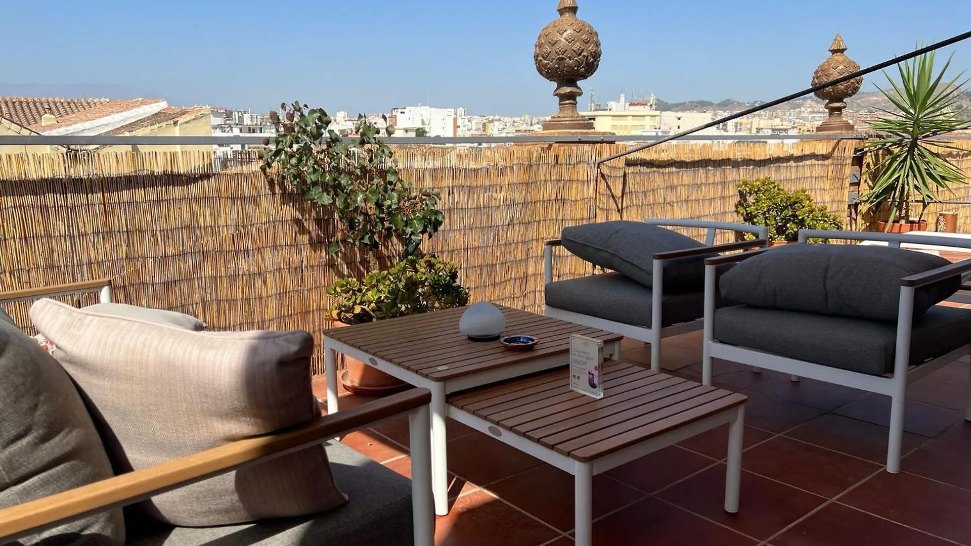 Six Apartments By Caleta Homes Màlaga